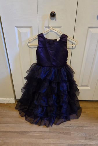 Dark purple ruffled - purple,