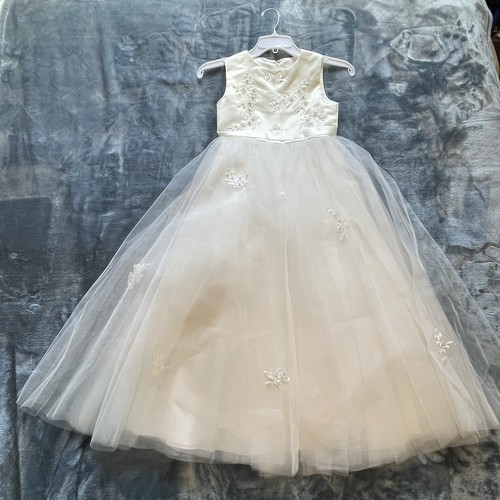 Little people flowergirl - little, /
