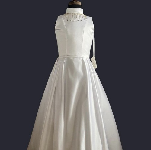 White satin box - white, pleat
