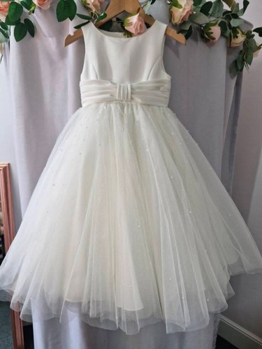 Nwt emma bridals ivory flower - nwt,